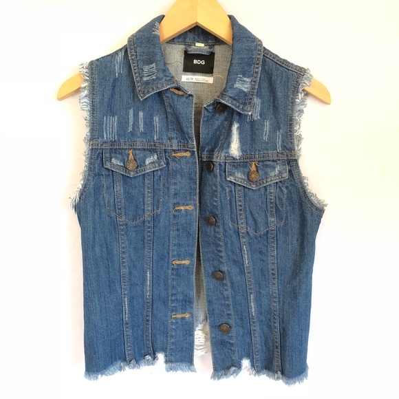 denim jacket distressed womens